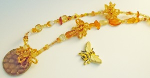 Sweet Honey necklace without bee